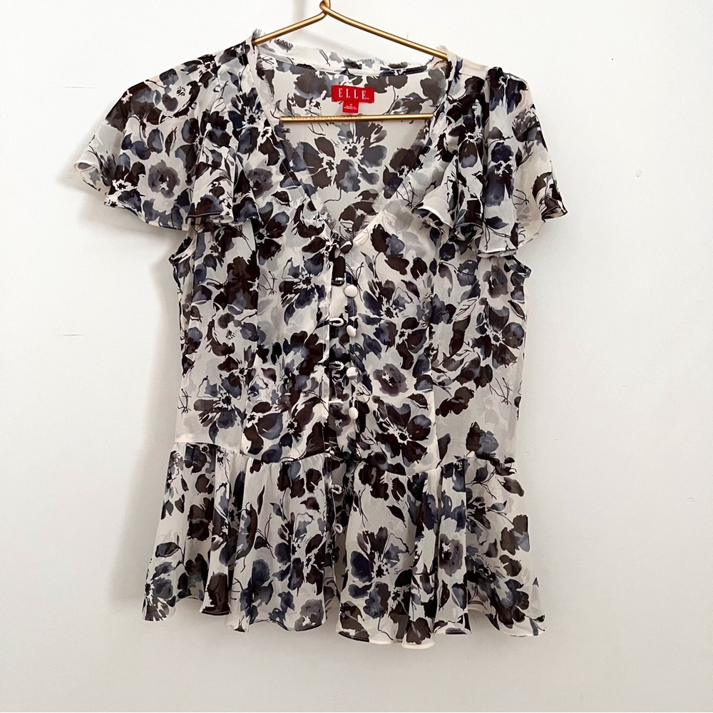Elle size small button down blouse with sheer capped sleeves